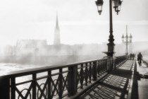 bdx-pont-brouillard-c6